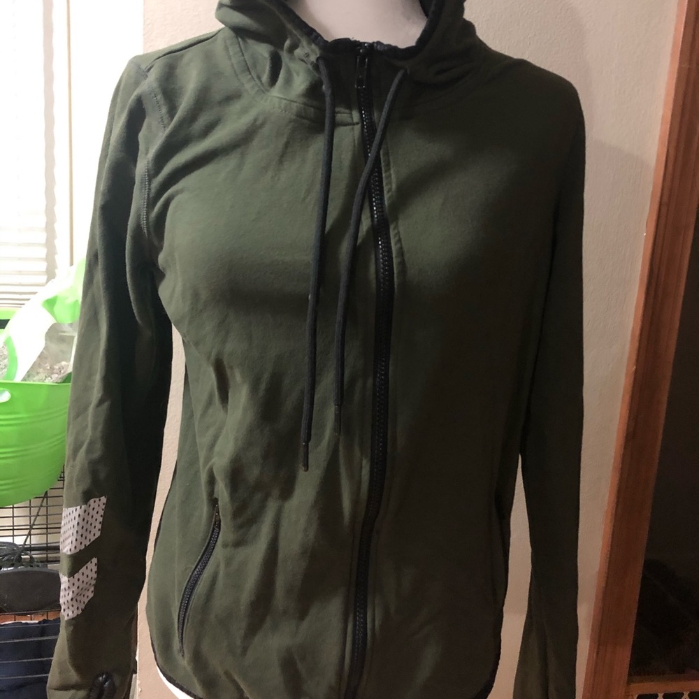 Victoria’s Secret pink sweatshirt hoodie